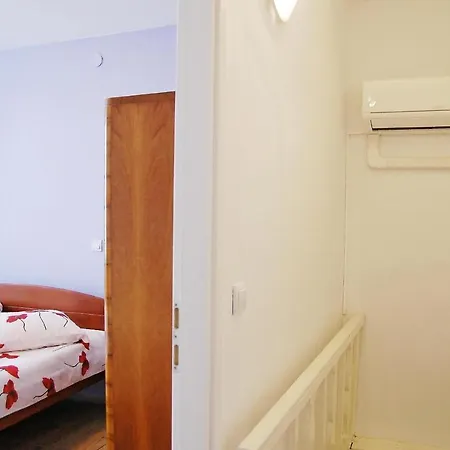 Appartement Holiday With Pool And Garden *